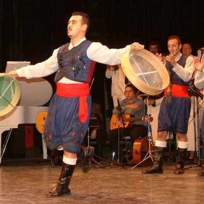 Кипрские/греческие танцоры