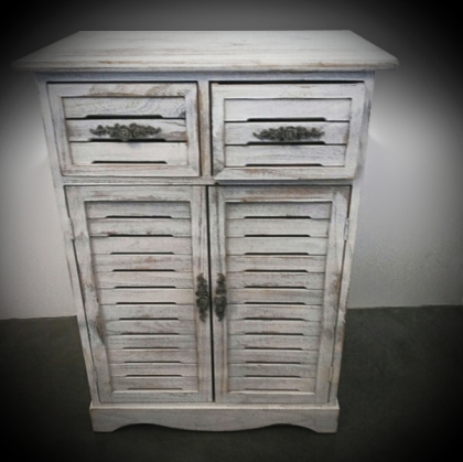Rustic White Old Chest of Drawers