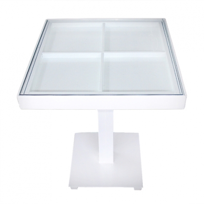 Small square Table glass on top 60x60cm